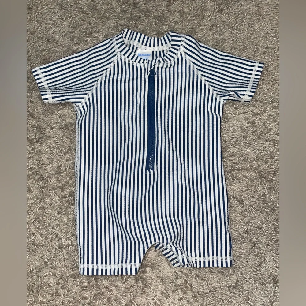 Kids Short-Sleeve Navy Stripe Rashguard Swimsuit